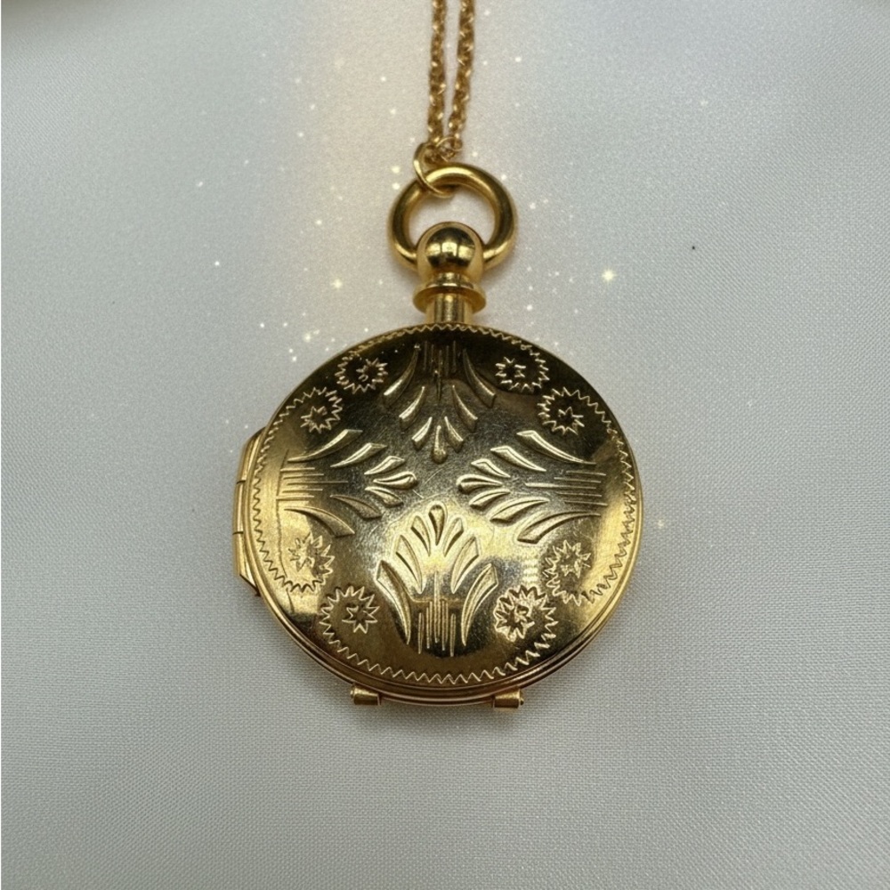 Gold  Tined Locket Pendant with floral design